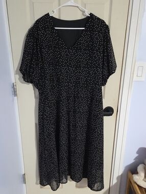 Black Polka Dot V-Neck Women's Dress